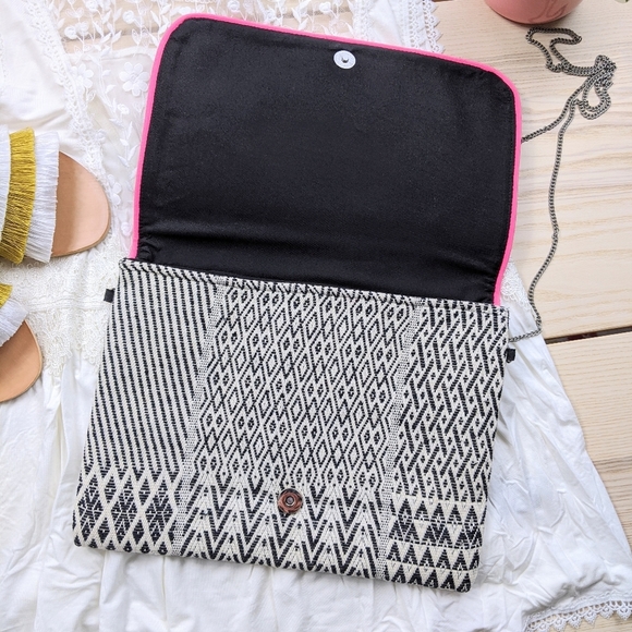 FINAL SALE 🆕🌿BOHO PURSE/CLUTCH🌿 - Picture 5 of 11